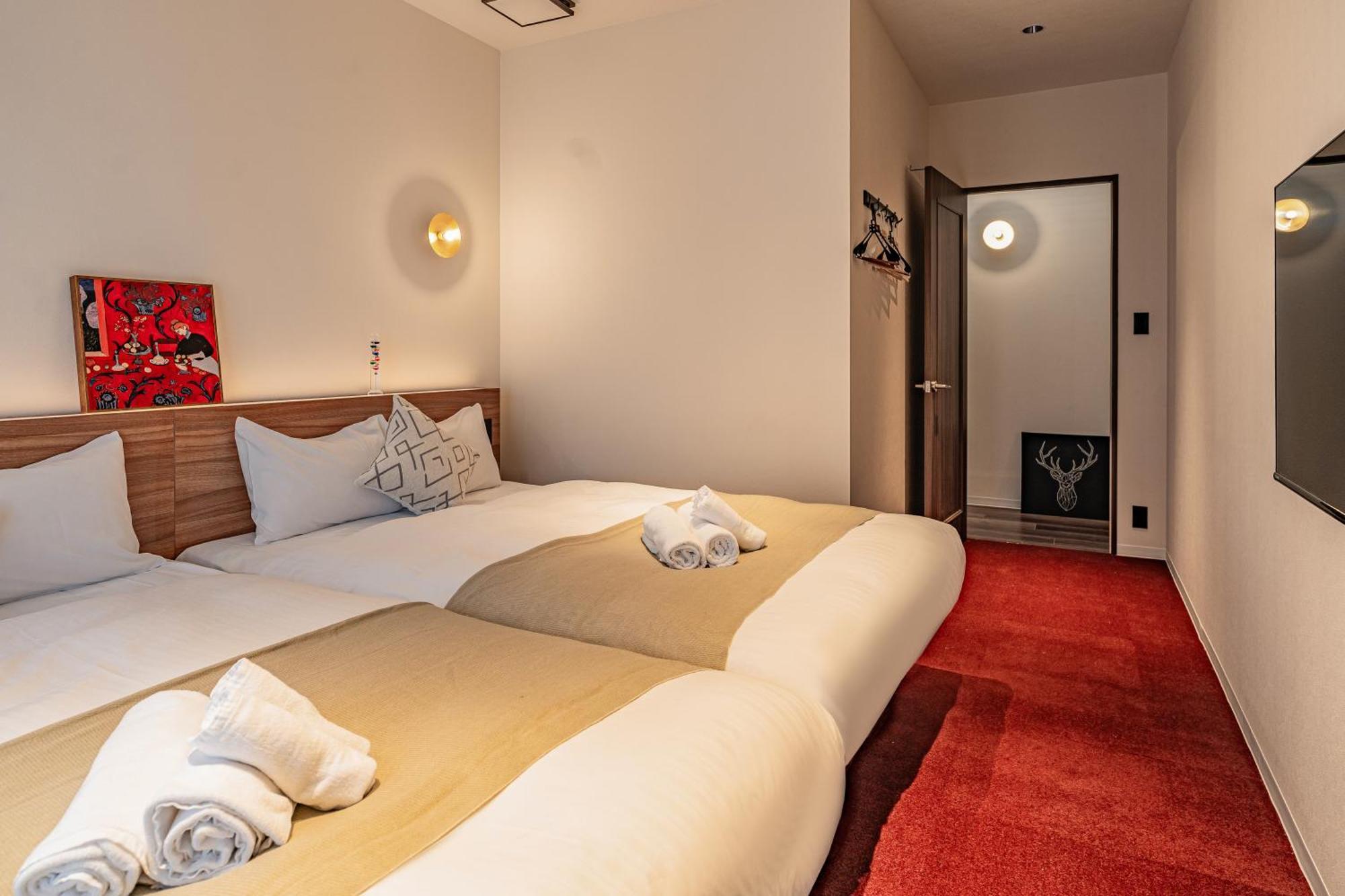 Apartment Hotel 11 Shinsaibashi Amemura Osaka Bagian luar foto