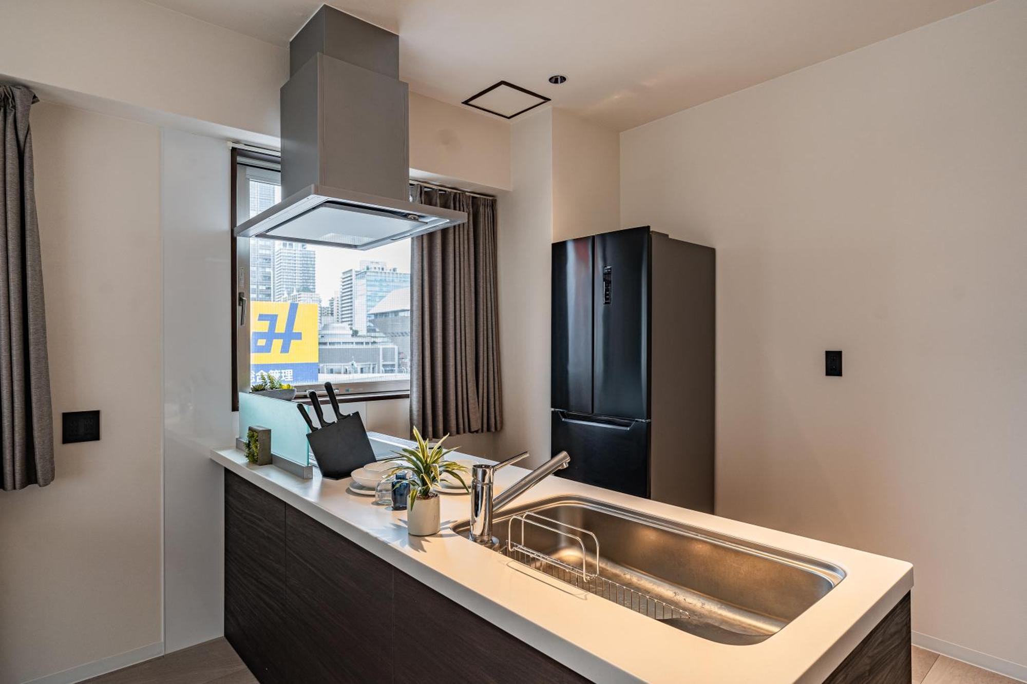 Apartment Hotel 11 Shinsaibashi Amemura Osaka Bagian luar foto